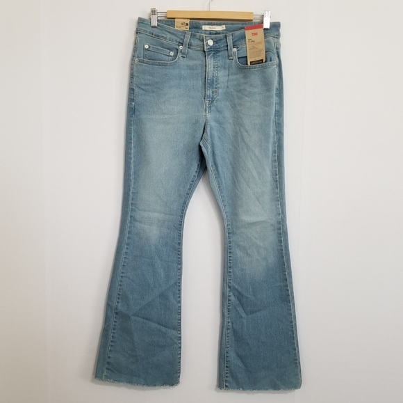 NWT Levi's 726 High Rise Flare Light Wash Jeans Size 31 - Picture 1 of 9